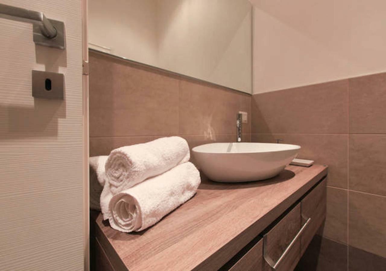 Cenisio Apartment ميلان المظهر الخارجي الصورة